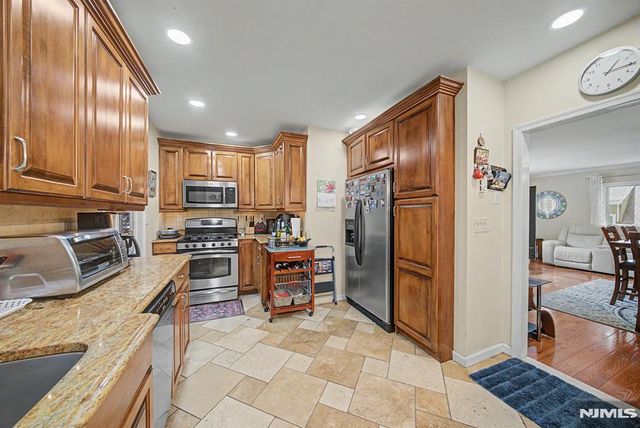 102 Belleview Avenue, Butler Borough, NJ 07405