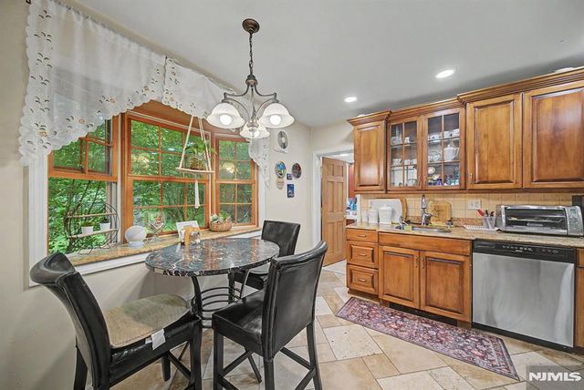 102 Belleview Avenue, Butler Borough, NJ 07405