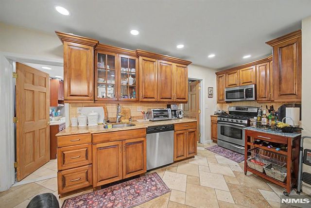 102 Belleview Avenue, Butler Borough, NJ 07405