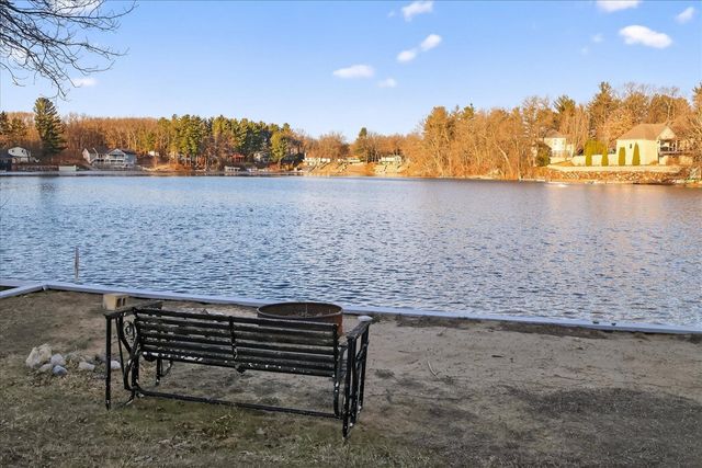 12465 Kindy Drive, Gowen, MI 49326