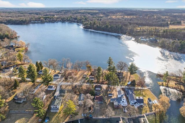 12465 Kindy Drive, Gowen, MI 49326