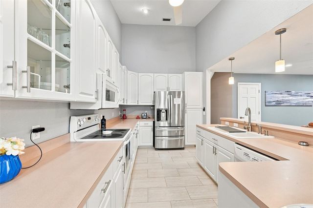 1821 LAKE HERON DRIVE, Lutz, FL 33549