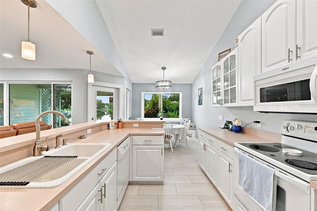 1821 LAKE HERON DRIVE, Lutz, FL 33549