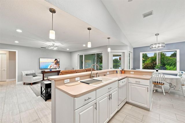 1821 LAKE HERON DRIVE, Lutz, FL 33549