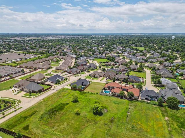 3805 Danfield Lane, Norman, OK 73072