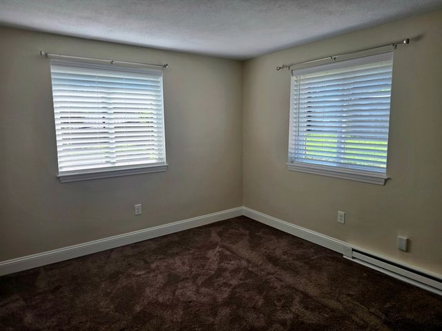 725 Broad St 4, Weymouth, MA 02189