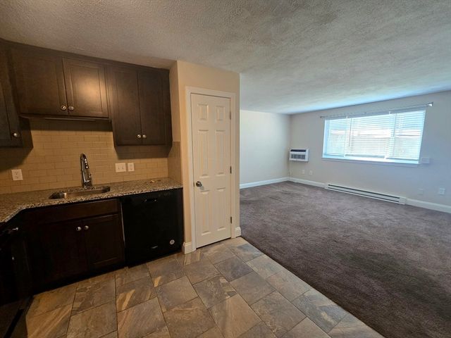 725 Broad St 4, Weymouth, MA 02189
