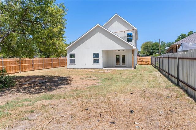 5224 Anderson Street, Fort Worth, TX 76105