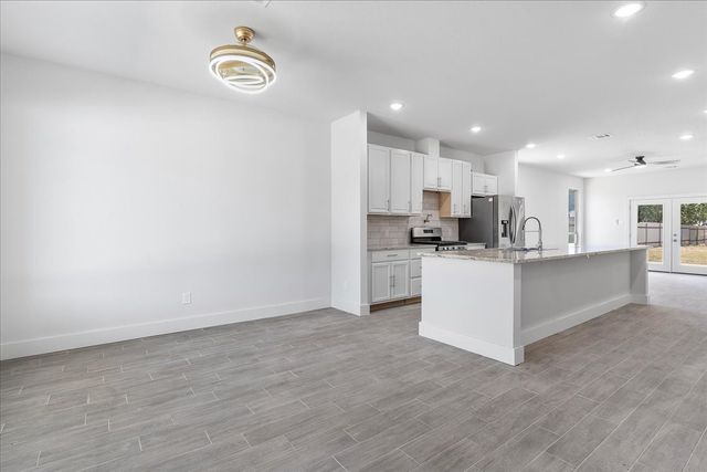5224 Anderson Street, Fort Worth, TX 76105