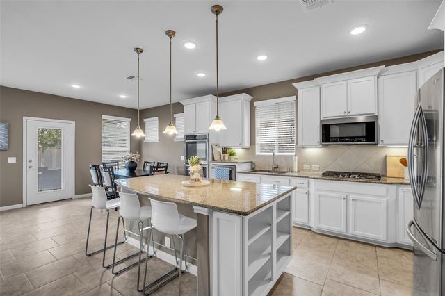 3423 Satin Leaf Lane, Richmond, TX 77469
