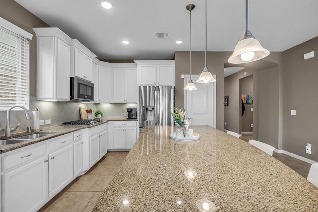 3423 Satin Leaf Lane, Richmond, TX 77469