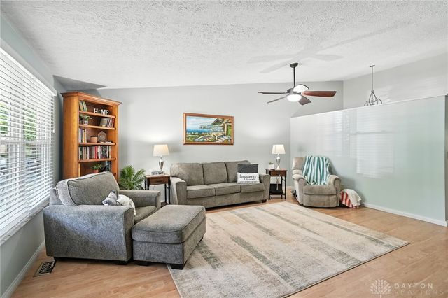 8436 Indian Mound Drive, Dayton, OH 45424