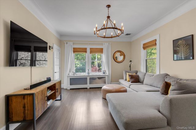 80 Skunks Misery Road, Locust Valley, NY 11560