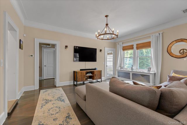 80 Skunks Misery Road, Locust Valley, NY 11560