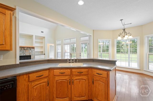 876 Old Darien Road, Riceboro, GA 31323