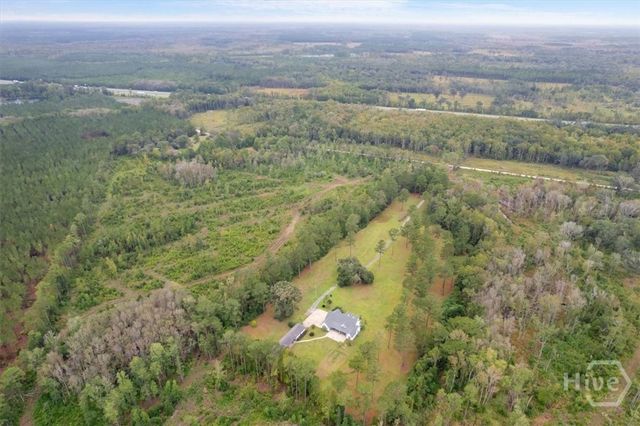 876 Old Darien Road, Riceboro, GA 31323