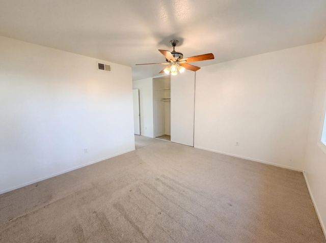 9648 Elmira Cir, Sacramento, CA 95827