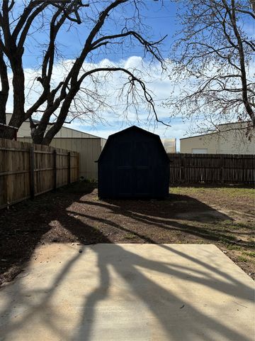 5066 E HIGHWAY 199, Springtown, TX 76082