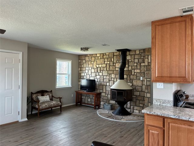 5066 E HIGHWAY 199, Springtown, TX 76082