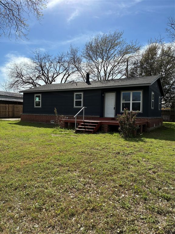 5066 E HIGHWAY 199, Springtown, TX 76082