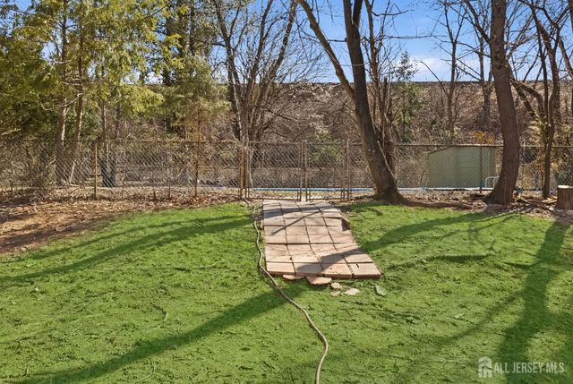 39 Gage Road, East Brunswick, NJ 08816