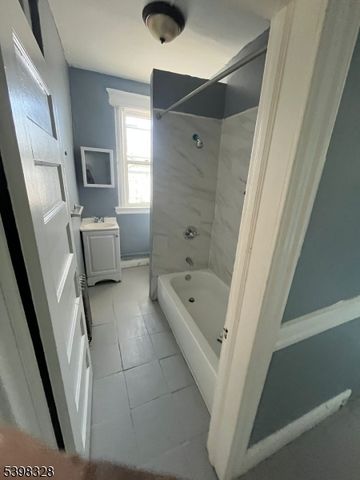 85 Montgomery Ave, Irvington Twp., NJ 07111