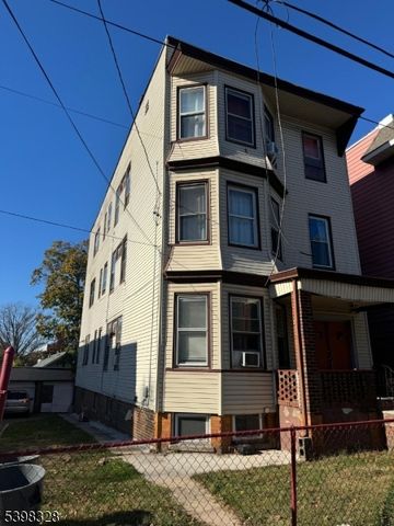 85 Montgomery Ave, Irvington Twp., NJ 07111