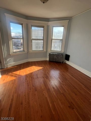 85 Montgomery Ave, Irvington Twp., NJ 07111