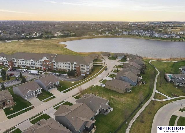 1430 N 194 Circle, Omaha, NE 68022