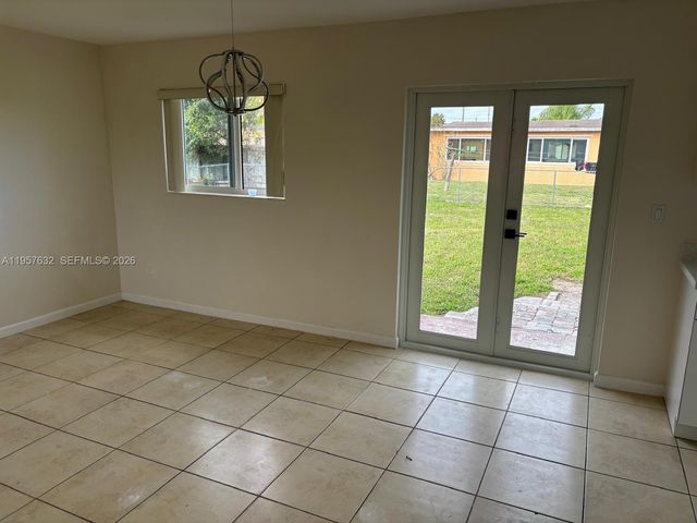 14800 SW 104th Pl, Miami, FL 33176