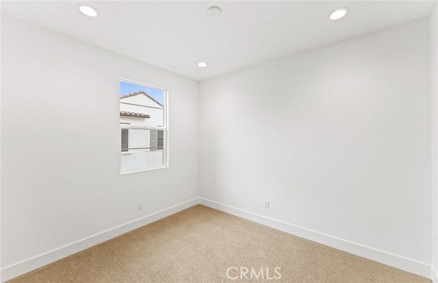 106 Kimberwick Court, Burbank, CA 91506