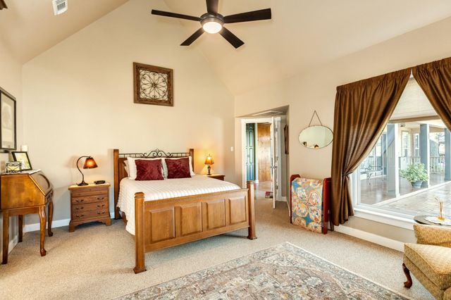 350 Pecan Estates Road, Angleton, TX 77515