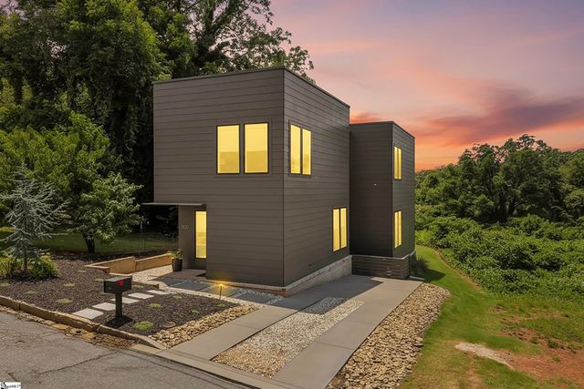 302 Hilly Street, Greenville, SC 29607