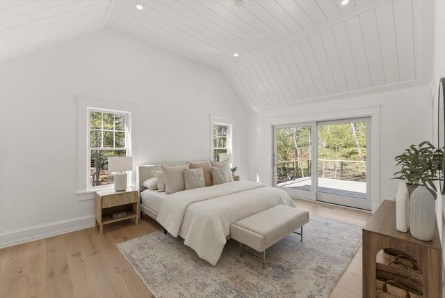 10 Dawson Way, Falmouth, MA 02536