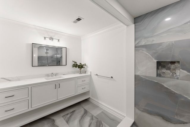 10 Dawson Way, Falmouth, MA 02536