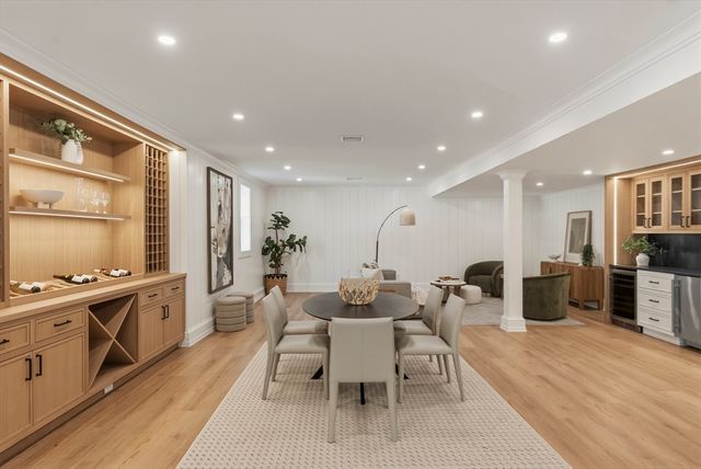 10 Dawson Way, Falmouth, MA 02536