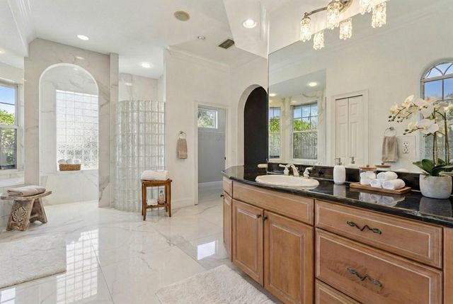 12633 CROWN POINT CIRCLE, Clermont, FL 34711