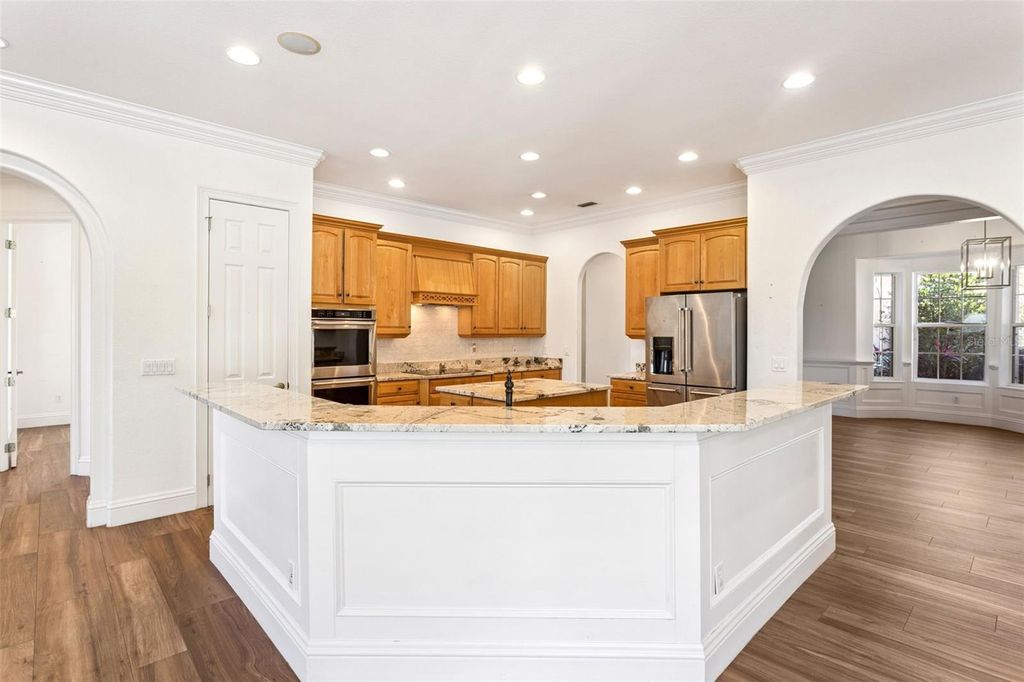 Image 39 of property listing at 12633 CROWN POINT CIRCLE, Clermont, FL 34711