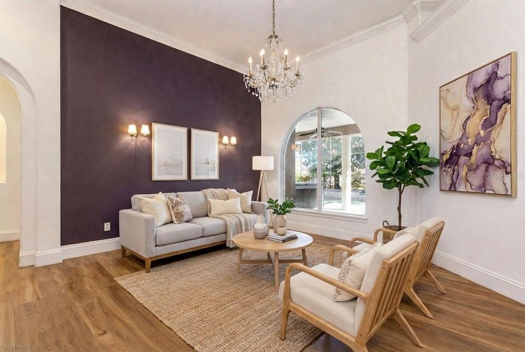 Image 9 of property listing at 12633 CROWN POINT CIRCLE, Clermont, FL 34711