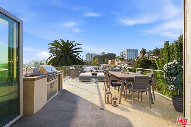 1006 Hancock Avenue PH, West Hollywood, CA 90069
