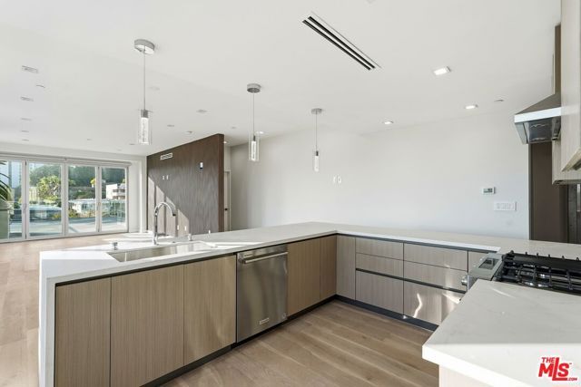 1006 Hancock Avenue PH, West Hollywood, CA 90069