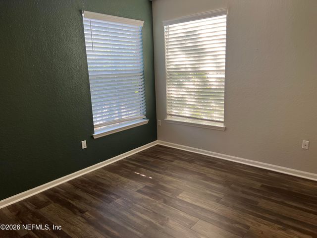 8539 GATE Parkway W 121, Jacksonville, FL 32216