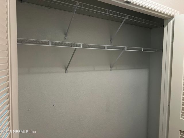 8539 GATE Parkway W 121, Jacksonville, FL 32216