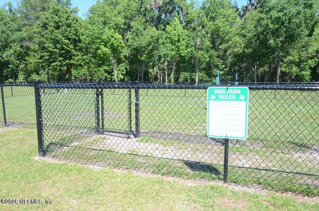 8539 GATE Parkway W 121, Jacksonville, FL 32216