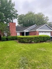 11223 Willow Field Drive, Cypress, TX 77429