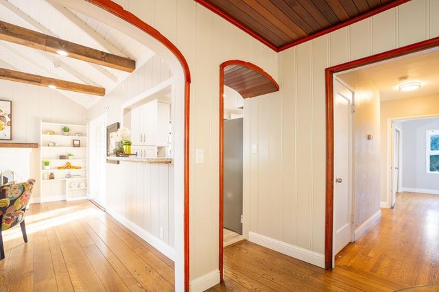 2925 El Monte Ave, Oakland, CA 94605