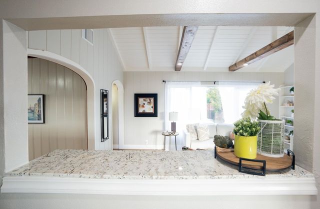 2925 El Monte Ave, Oakland, CA 94605