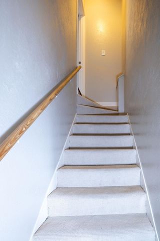 2925 El Monte Ave, Oakland, CA 94605