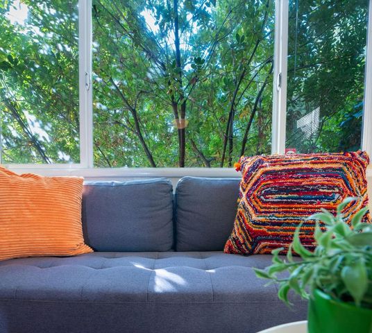 2925 El Monte Ave, Oakland, CA 94605