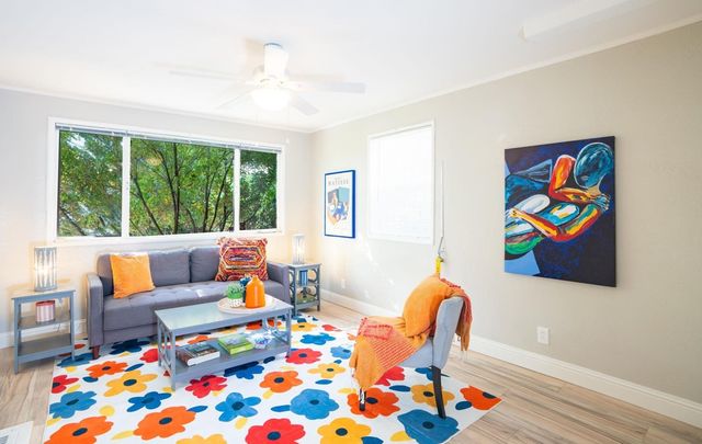 2925 El Monte Ave, Oakland, CA 94605